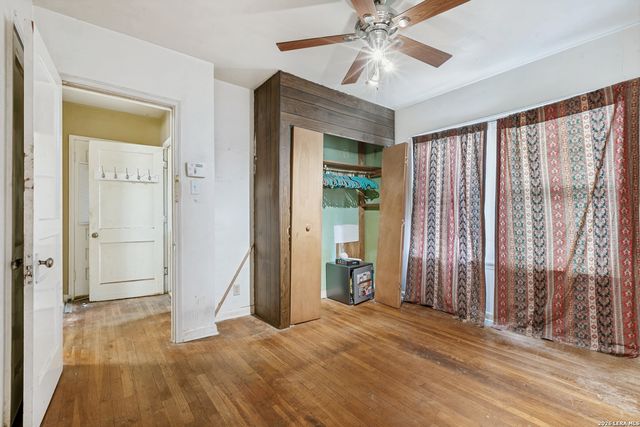 157 Kaine, San Antonio, TX 78214