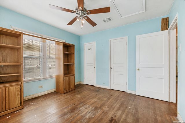 157 Kaine, San Antonio, TX 78214