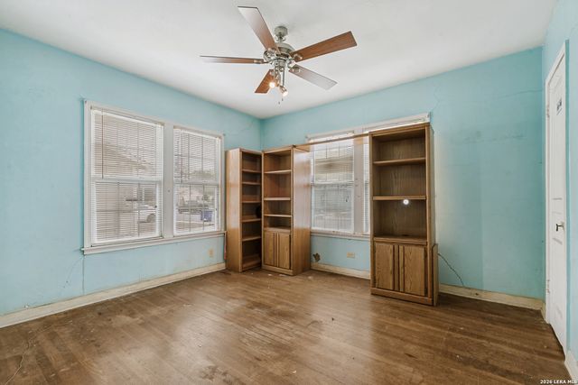 157 Kaine, San Antonio, TX 78214