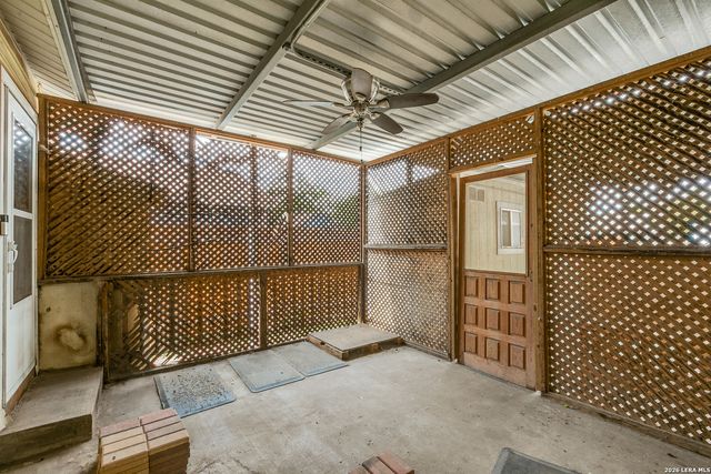 157 Kaine, San Antonio, TX 78214