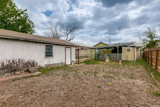 157 Kaine, San Antonio, TX 78214