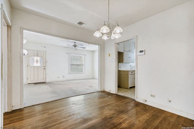 157 Kaine, San Antonio, TX 78214