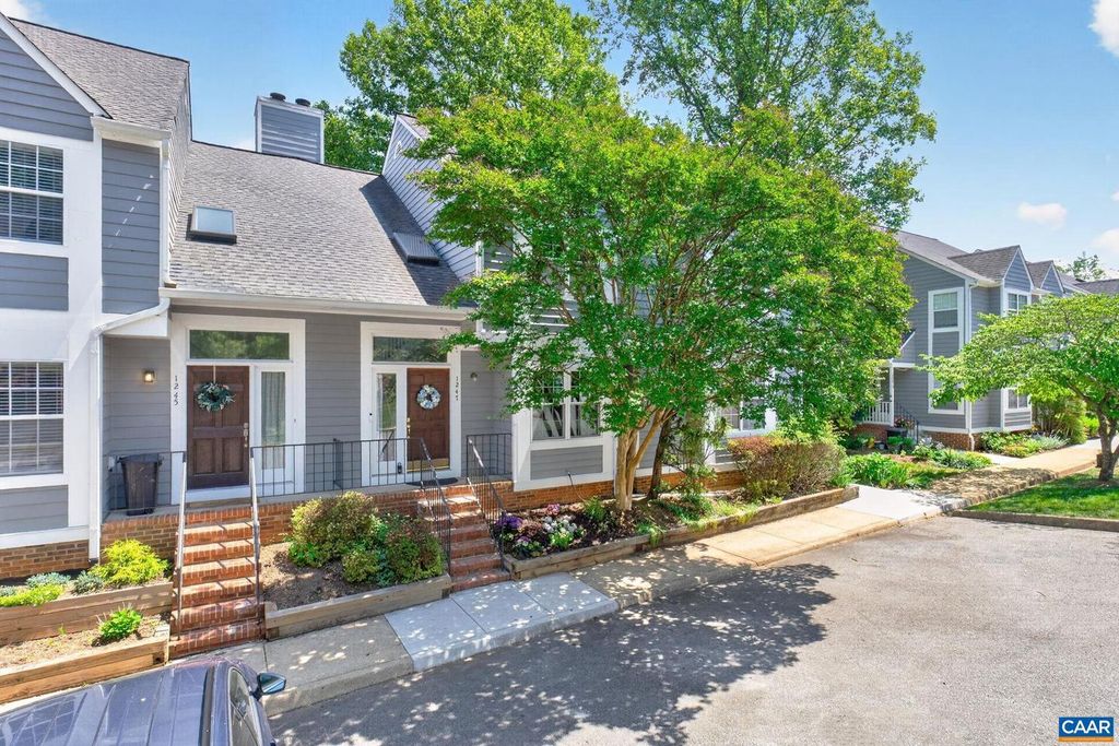 Image 1 of property listing at 1247 MAPLE VIEW DR, Charlottesville, VA 22902
