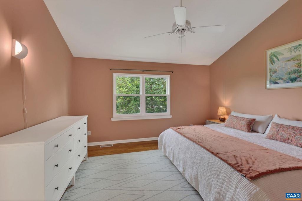 Image 18 of property listing at 1247 MAPLE VIEW DR, Charlottesville, VA 22902
