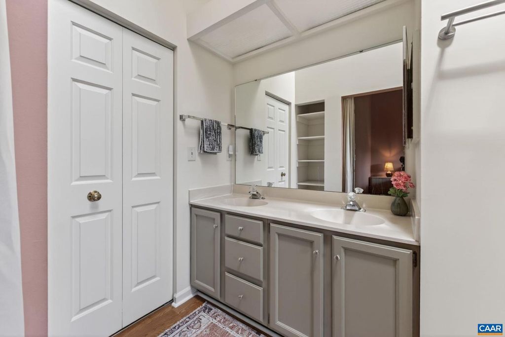 Image 20 of property listing at 1247 MAPLE VIEW DR, Charlottesville, VA 22902
