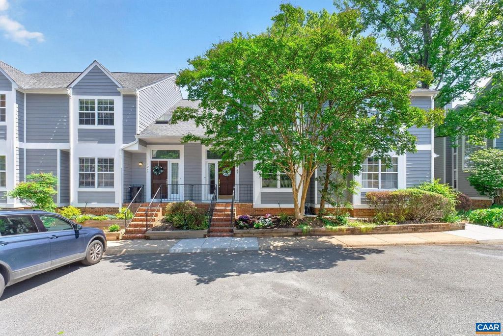 Image 35 of property listing at 1247 MAPLE VIEW DR, Charlottesville, VA 22902