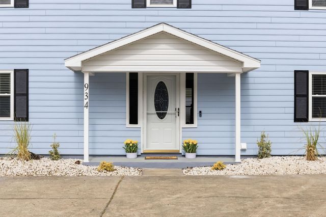 934 Tiffany Ln., North Myrtle Beach, SC 29582