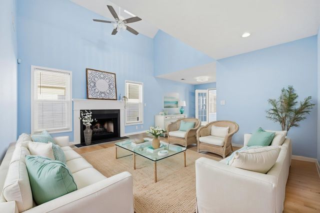934 Tiffany Ln., North Myrtle Beach, SC 29582