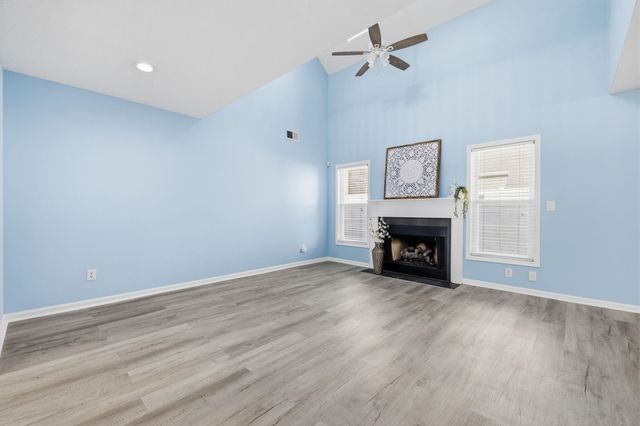 934 Tiffany Ln., North Myrtle Beach, SC 29582