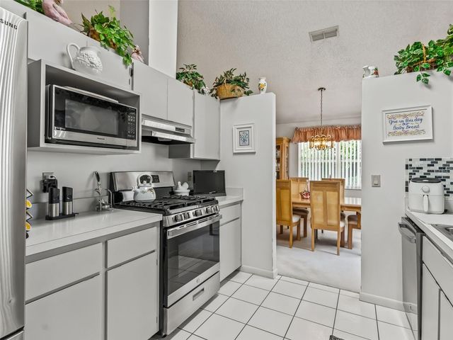 1103 BEN HOPE, Leesburg, FL 34788