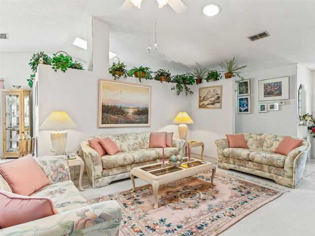 1103 BEN HOPE, Leesburg, FL 34788