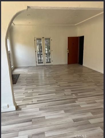 4291 Garthwaite, Los Angeles, CA 90008