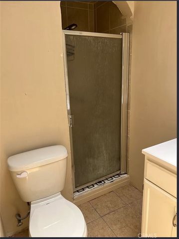 4291 Garthwaite, Los Angeles, CA 90008