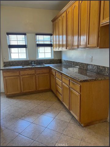 4291 Garthwaite, Los Angeles, CA 90008