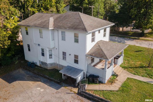 609 S POPLAR Street, Carbondale, IL 62901