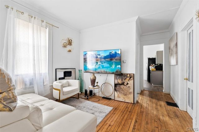 320 Randolph Street, Syracuse, NY 13205