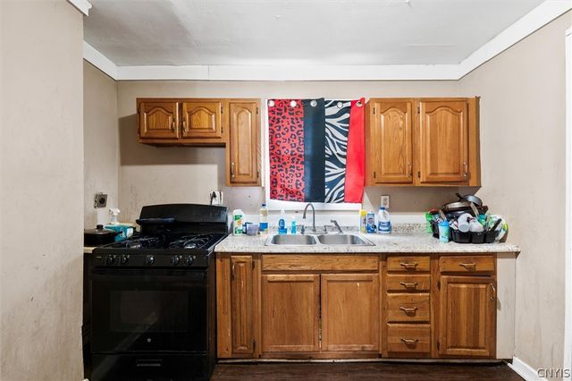 320 Randolph Street, Syracuse, NY 13205