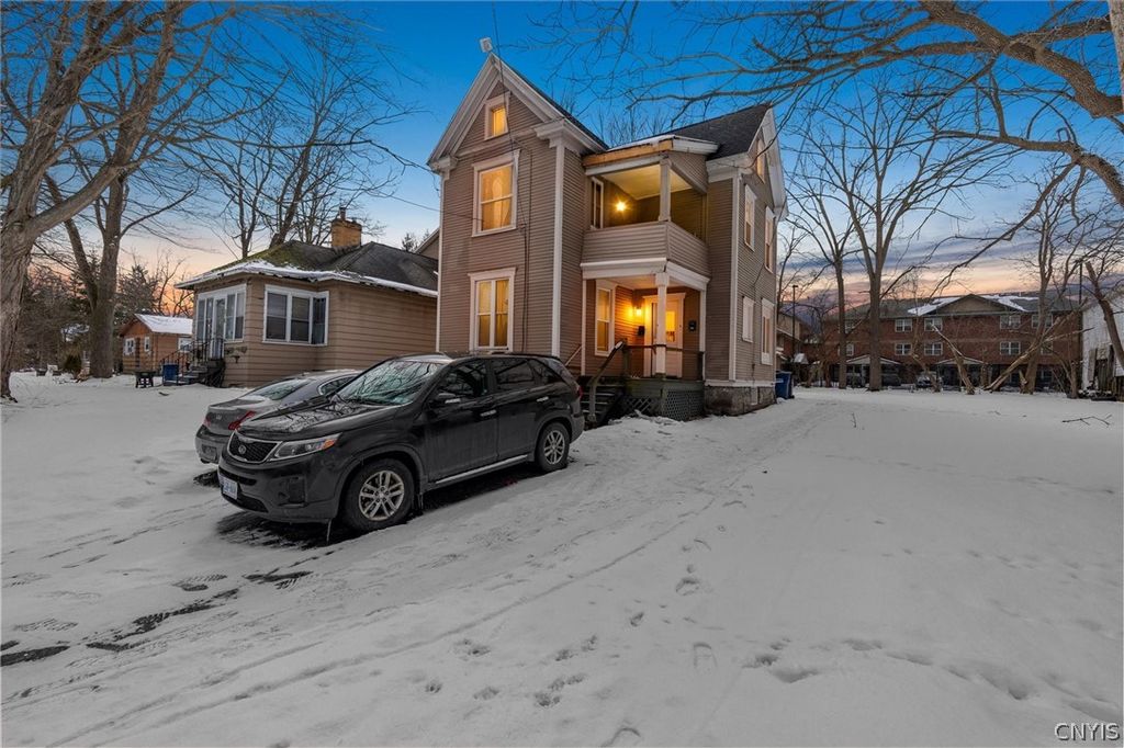 320 Randolph Street, Syracuse, NY 13205