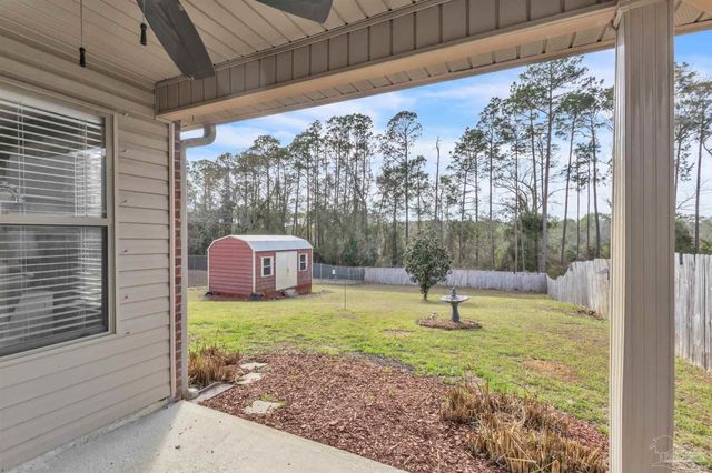 176 Millet Cir, Gonzalez, FL 32533