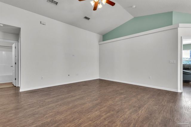 176 Millet Cir, Gonzalez, FL 32533