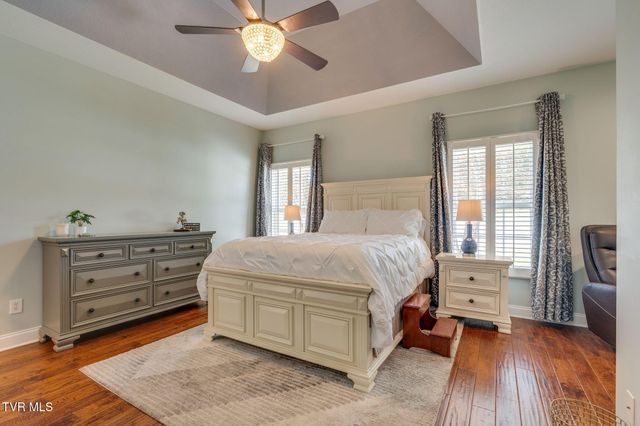 477 Sand Ridge Circle, Jonesborough, TN 37659