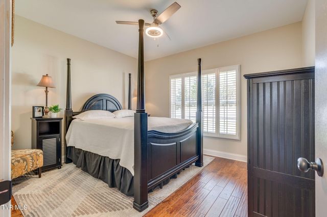 477 Sand Ridge Circle, Jonesborough, TN 37659