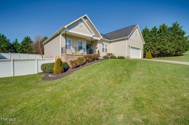 477 Sand Ridge Circle, Jonesborough, TN 37659