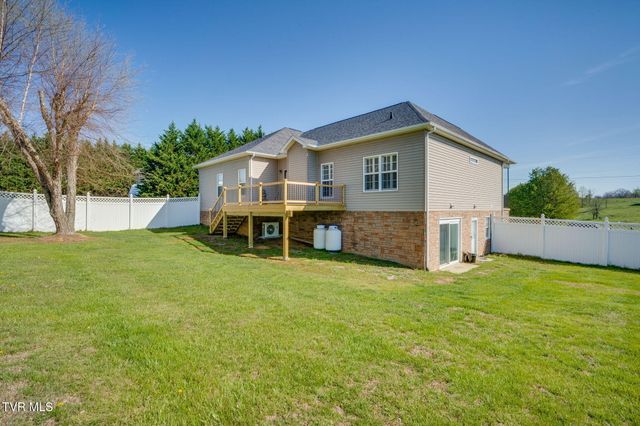 477 Sand Ridge Circle, Jonesborough, TN 37659