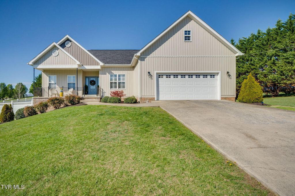 477 Sand Ridge Circle, Jonesborough, TN 37659