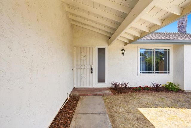 1546 Arnheim, El Cajon, CA 92021