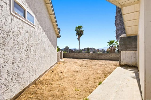 1546 Arnheim, El Cajon, CA 92021