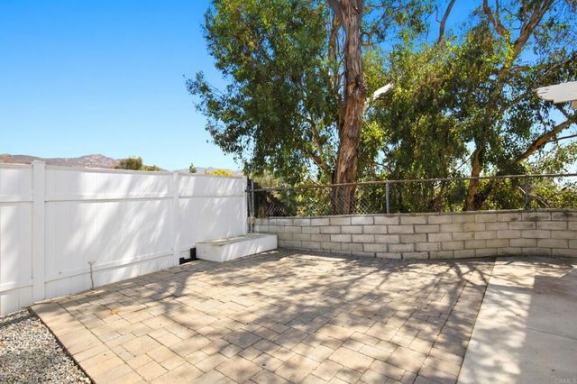 1546 Arnheim, El Cajon, CA 92021