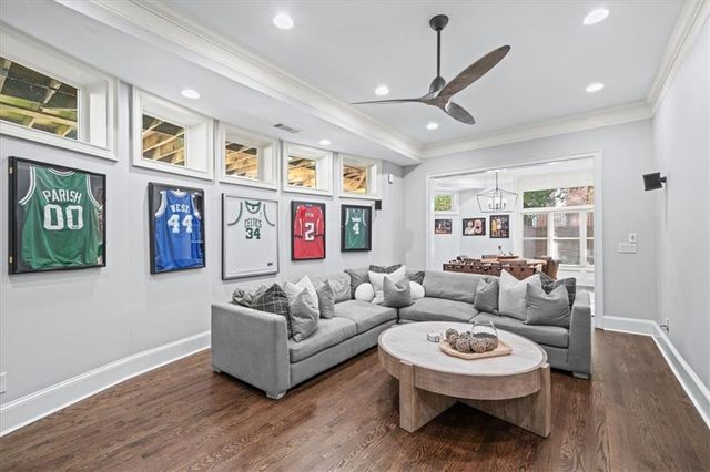 3283 Stratfield NE Drive, Brookhaven, GA 30319