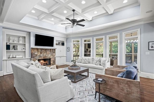 3283 Stratfield NE Drive, Brookhaven, GA 30319