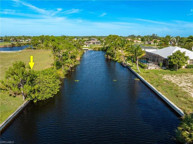 2719 NW 26th ST, Cape Coral, FL 33993