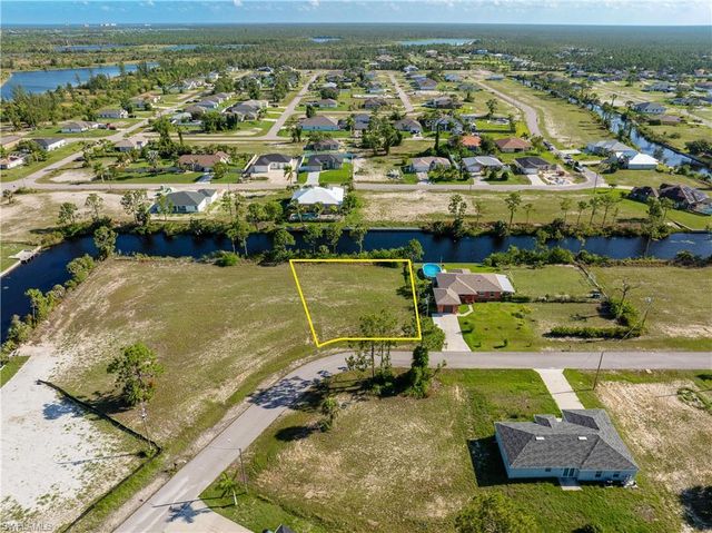 2719 NW 26th ST, Cape Coral, FL 33993