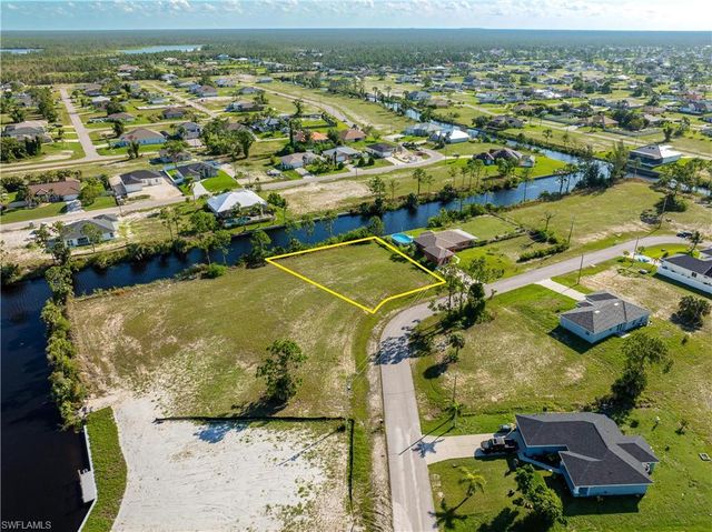 2719 NW 26th ST, Cape Coral, FL 33993