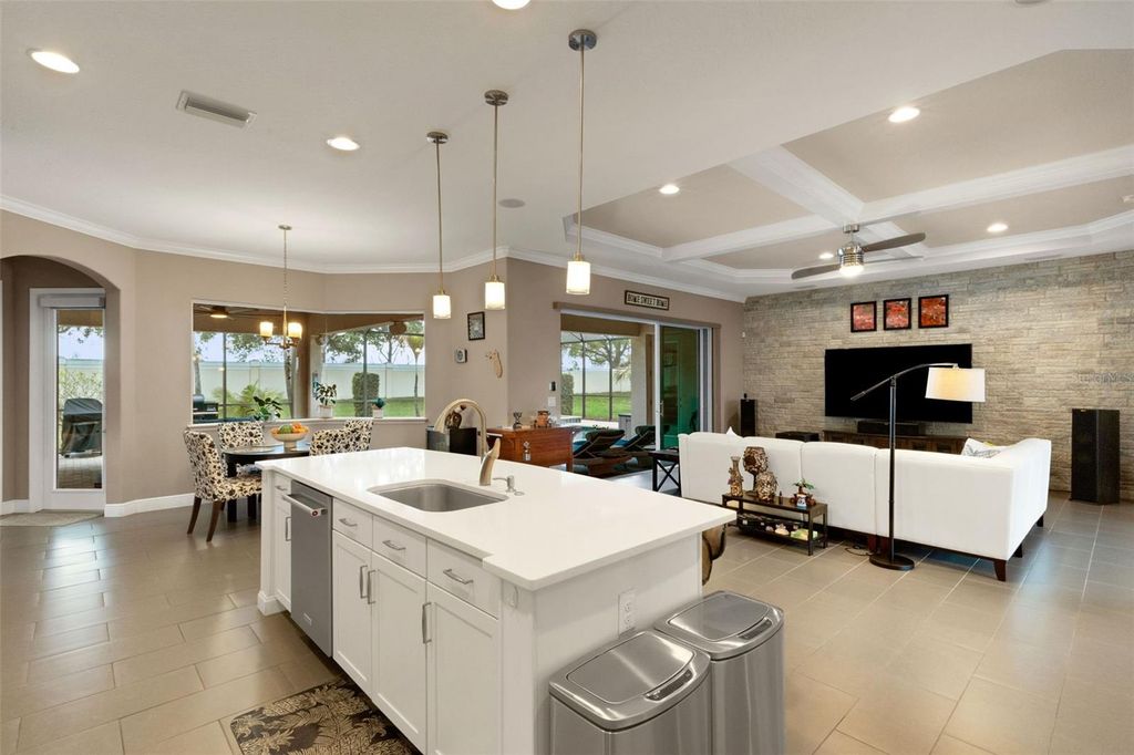 Image 16 of property listing at 380 165TH COURT NE, Bradenton, FL 34212