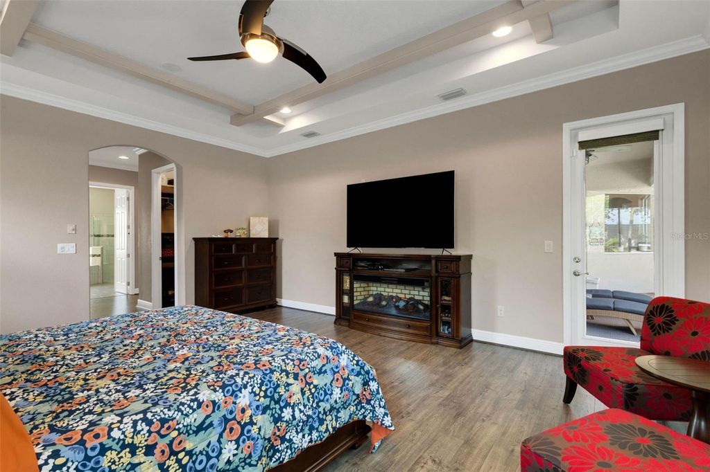 Image 27 of property listing at 380 165TH COURT NE, Bradenton, FL 34212