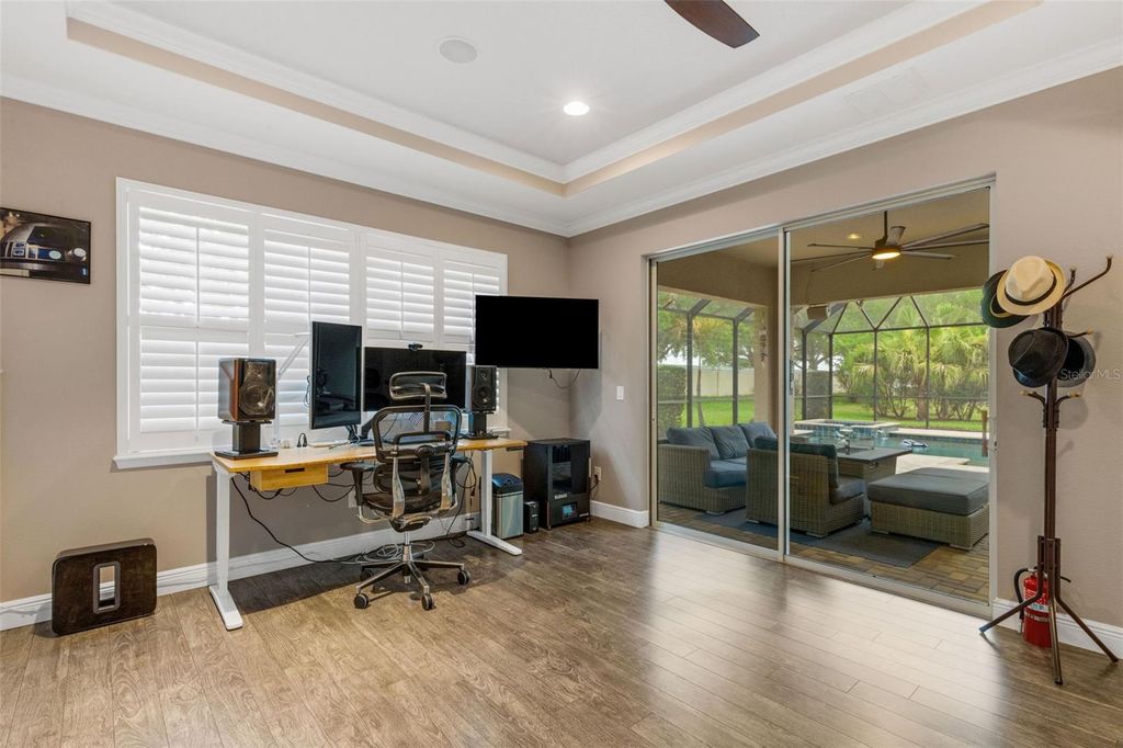 Image 34 of property listing at 380 165TH COURT NE, Bradenton, FL 34212