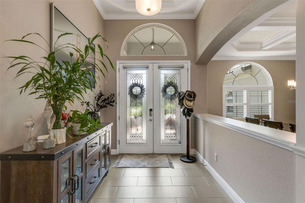 Image 5 of property listing at 380 165TH COURT NE, Bradenton, FL 34212