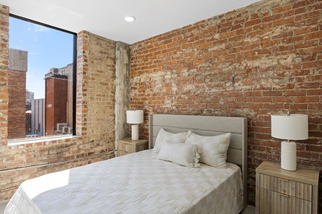 117 E 7th Street 202-A, Chattanooga, TN 37402