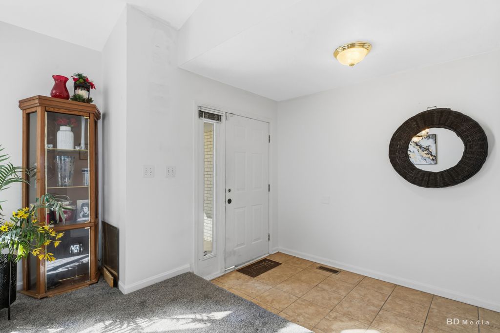 17963 Edwards Avenue, Country Club Hills, IL 60478 — photo 5