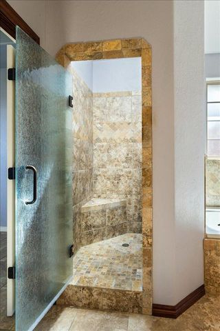 4102 NE Mossy Oak, Lawton, OK 73505