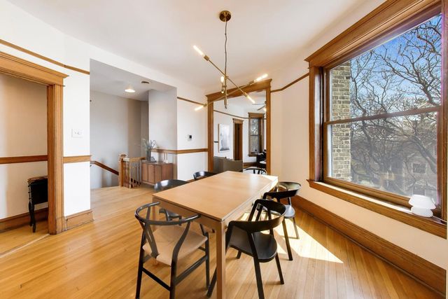 3042 N Clifton Avenue 3, Chicago, IL 60657