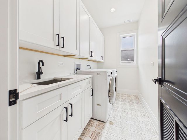 2638 W Superior Street, Chicago, IL 60612