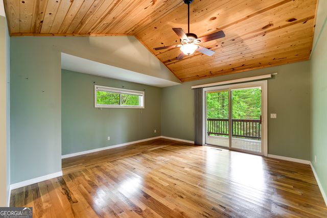 55 Cool Spring Lane, Clayton, GA 30525