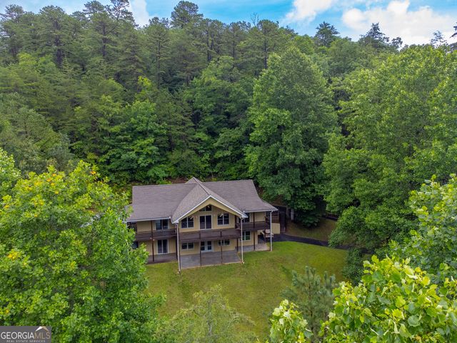 55 Cool Spring Lane, Clayton, GA 30525