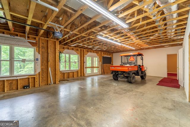 55 Cool Spring Lane, Clayton, GA 30525