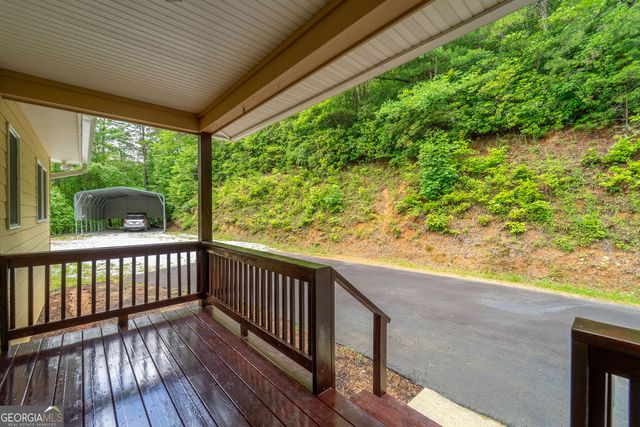 55 Cool Spring Lane, Clayton, GA 30525